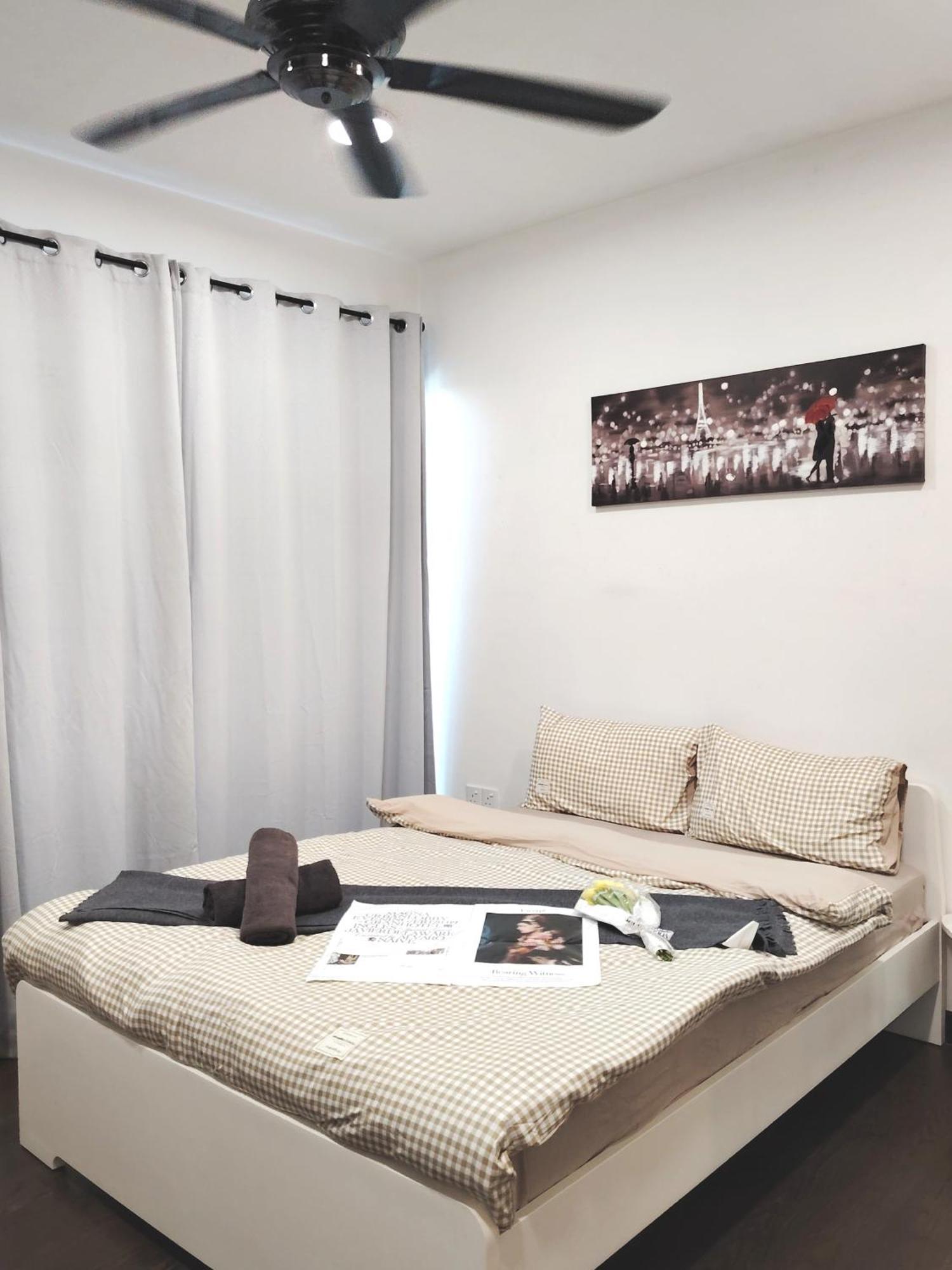 Almas Suites Poolview Netflix 100Mbps Bystay Nusajaya  Kültér fotó
